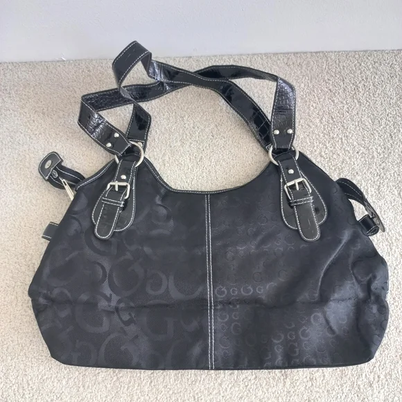 D-fusion Black Faux Leather Medium Size Women's HandBag - Picture 3 of 11